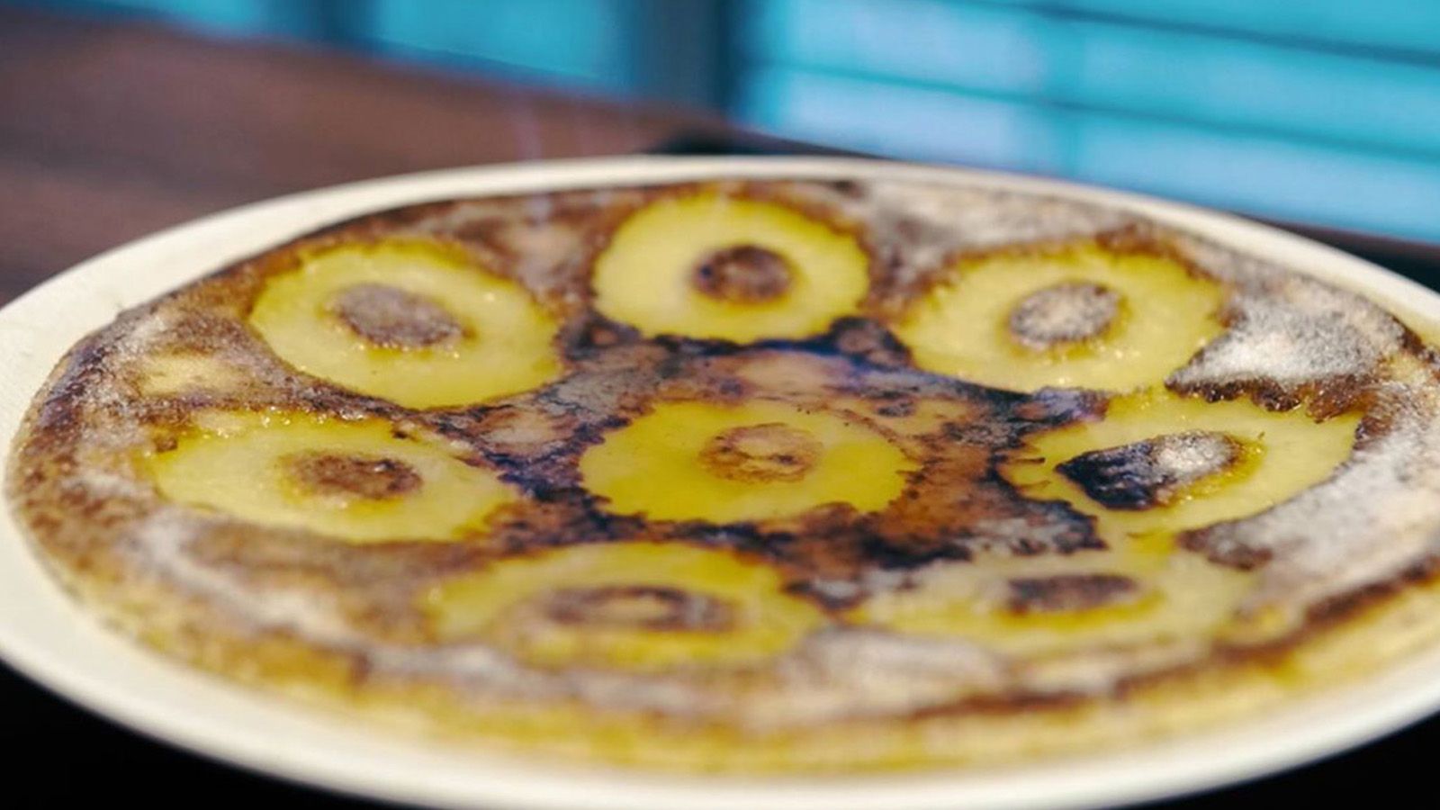 Ingredients Crêpes aux Pommes Caramélisées et Flambées