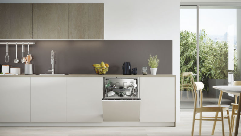 Speed-drive inverter